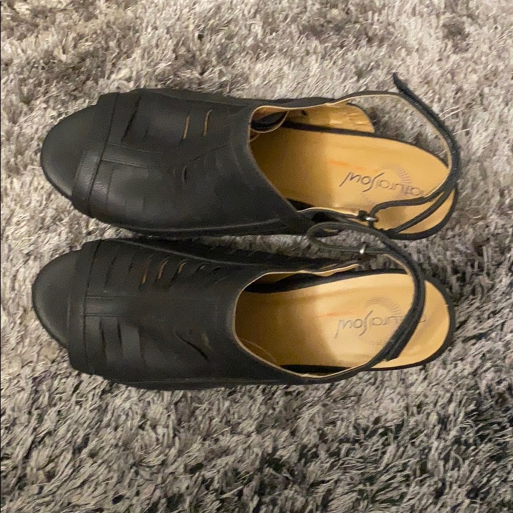 Natural Sowl Women’s Shoes